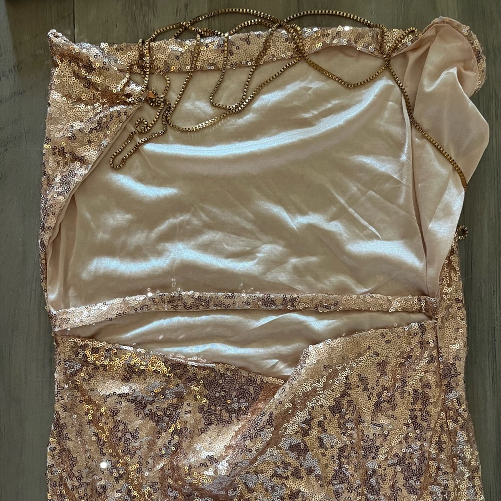NWOT Rose Gold Sequined Mini Dress - Picture 5 of 10